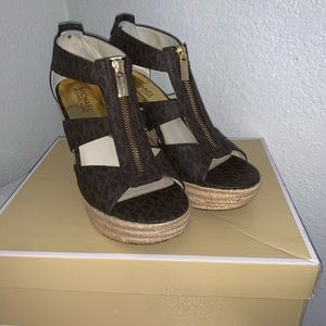Micheal Kors wedge platform sandals